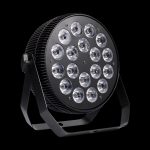 Par LED 18x10 RGBW su Sfondo Nero