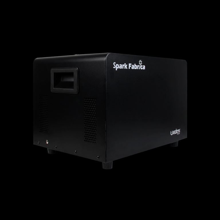 Macchina Scintille Spark Fabrica X10 su Sfondo Nero
